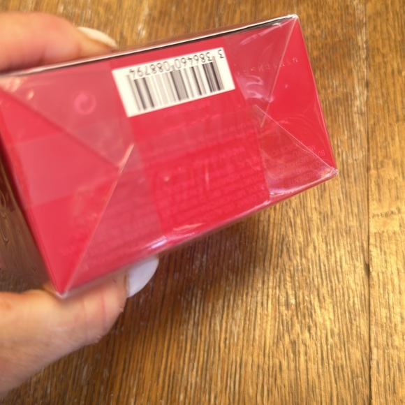 NWT Miss Boucheron Paris Eau De Parfum Natural Spray - Picture 3 of 3